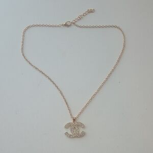 Elegant Gold Tone Necklace with Crystal Accents